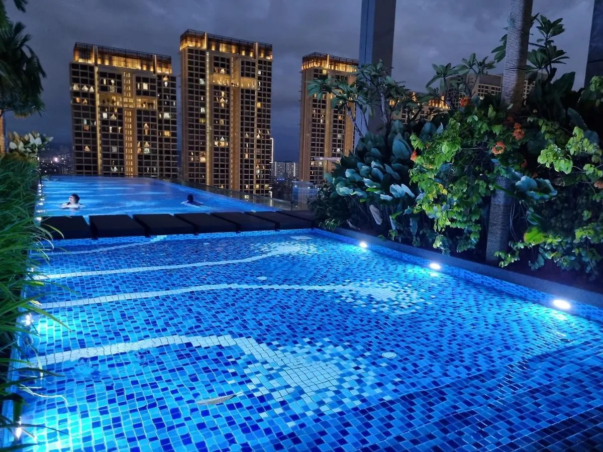 Pavilion 2 Revo L Rooftop Swimming Pool Ls15 Kuala Lumpur Apartment